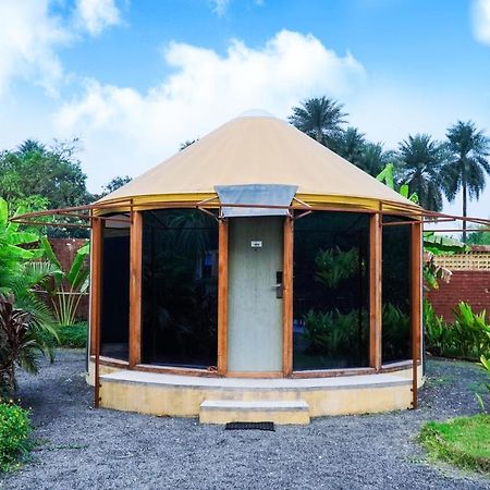 Shanti Resorts Valsad 外观 照片