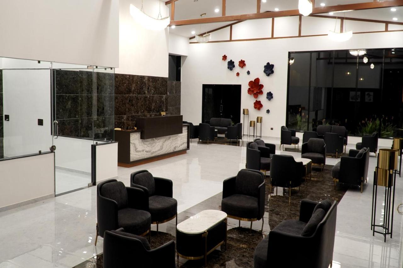Shanti Resorts Valsad 外观 照片