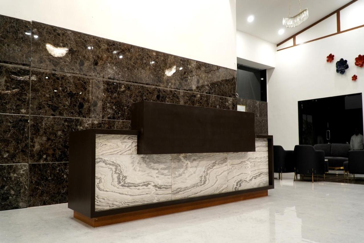 Shanti Resorts Valsad 外观 照片